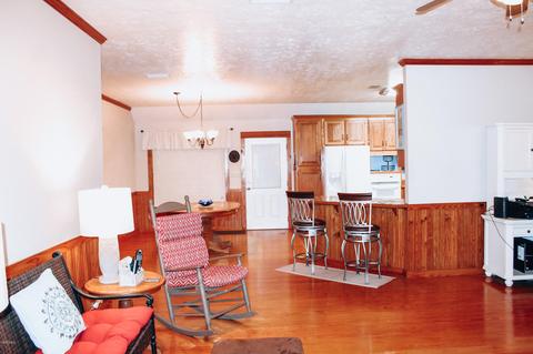 17331 E Della Roper Rd, Moss Point, MS 39562 photo 7