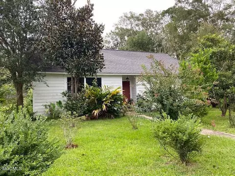 3601 Marion Pl, Moss Point, MS 39563 photo 1