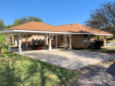 22465 Mitchell Rd, Picayune, MS 39466 photo 2