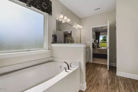 7001 Glen Eagle Dr, Biloxi, MS 39532 photo 23