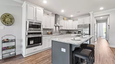 7001 Glen Eagle Dr, Biloxi, MS 39532 photo 6