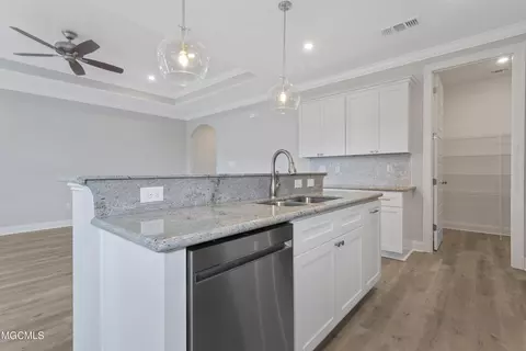 69273 E Diamondhead Dr, Diamondhead, MS 39525 photo 11