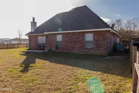 96 Apache Dr, Picayune, MS 39466 photo 7