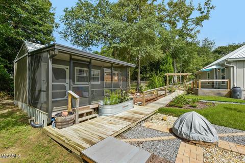 888 Maili Pl, Diamondhead, MS 39525 photo 5