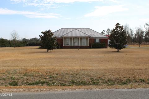 120 Henry Eubanks Rd, Lucedale, MS 39452 photo 4