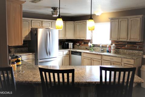 120 Henry Eubanks Rd, Lucedale, MS 39452 photo 11