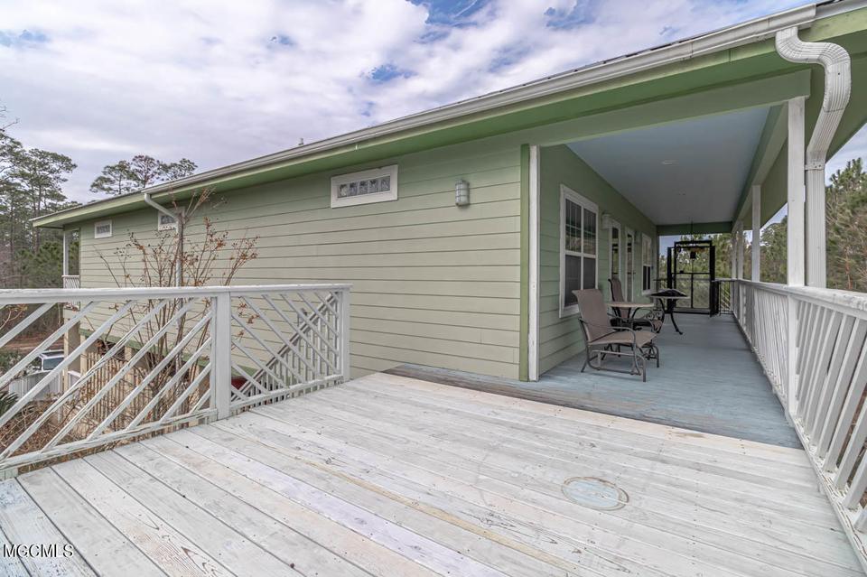  6504 Riviera Dr, Biloxi, MS 39532 photo 9