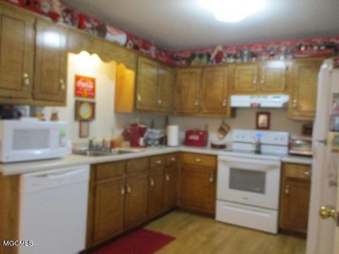 6101 Tanner Williams Rd, Lucedale, MS 39452 photo 3