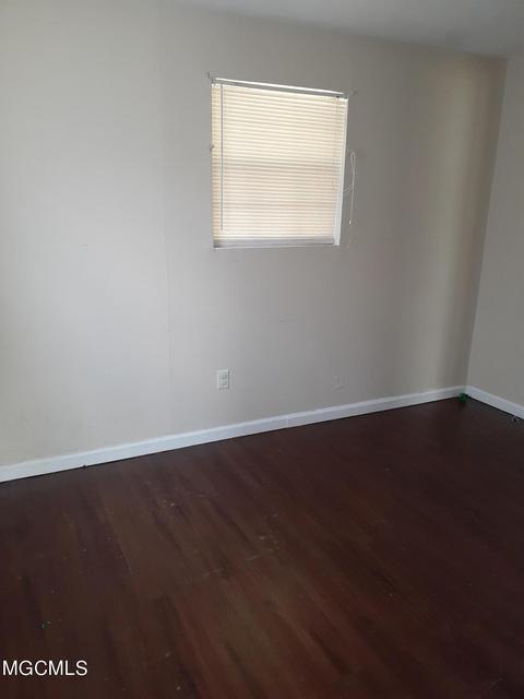 4806 Scott St, Moss Point, MS 39563 photo 5