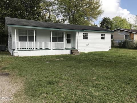 4806 Scott St, Moss Point, MS 39563 photo 1