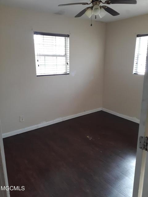 4806 Scott St, Moss Point, MS 39563 photo 13