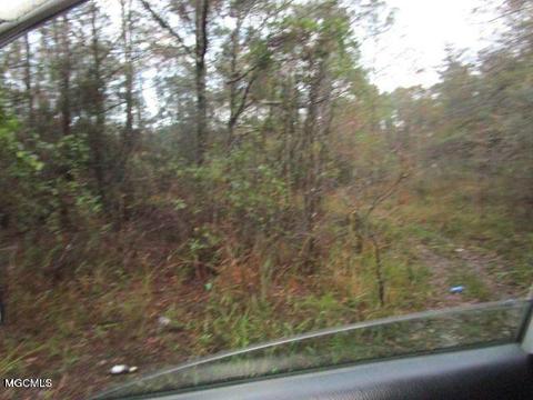 7107 Nutbank Rd, Moss Point, MS 39562 photo 3