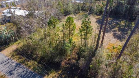 2301 Dailey Rd, Gautier, MS 39553 photo 1