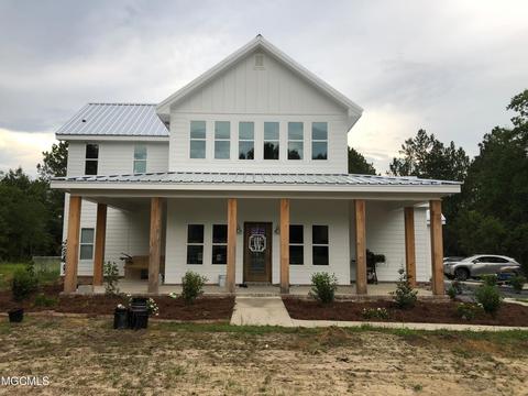 13920 Timberwolf Dr, Moss Point, MS 39562 photo 2