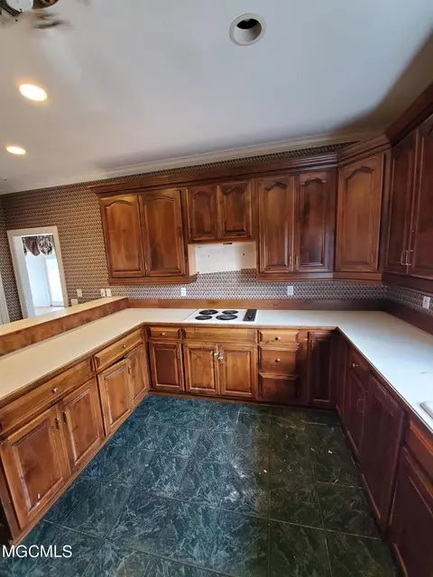 231 John Willis Rd, Wiggins, MS 39577 photo 7
