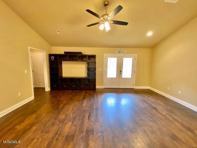 19628 Wallace Way, Saucier, MS 39574 photo 4