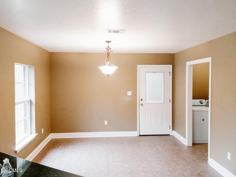 22325 Cap Johnson Rd, Moss Point, MS 39562 photo 15