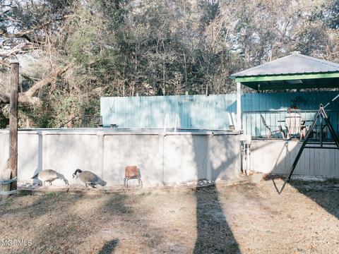 11304 Prassenos Ln, Moss Point, MS 39562 photo 8