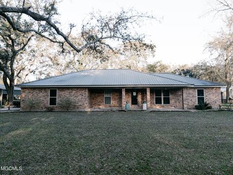 11304 Prassenos Ln, Moss Point, MS 39562 photo 1