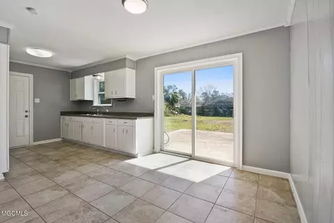 2189 Atkinson Rd, Biloxi, MS 39531 photo 8
