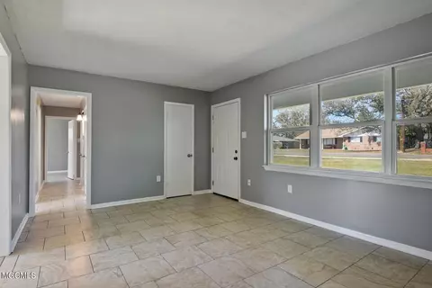 2189 Atkinson Rd, Biloxi, MS 39531 photo 3
