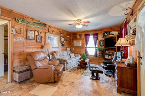 2889 Benjo Rd, Mclain, MS 39456 photo 4