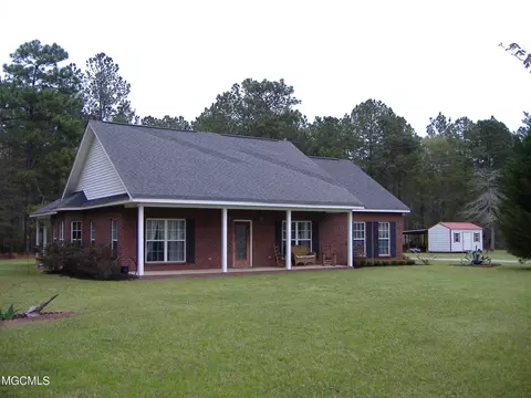 35 Ashe Nursery Rd, Wiggins, MS 39577 photo 1