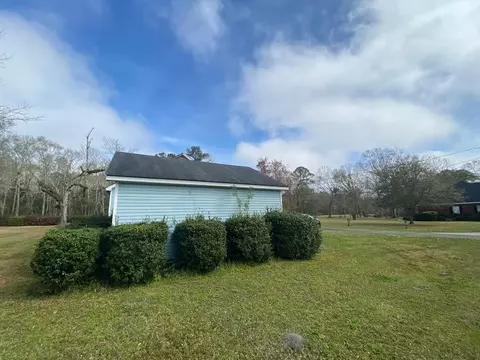 4610 Jamestown Rd, Moss Point, MS 39563 photo 3