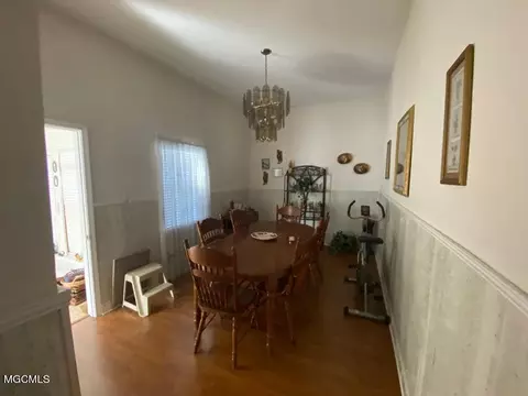 4610 Jamestown Rd, Moss Point, MS 39563 photo 9