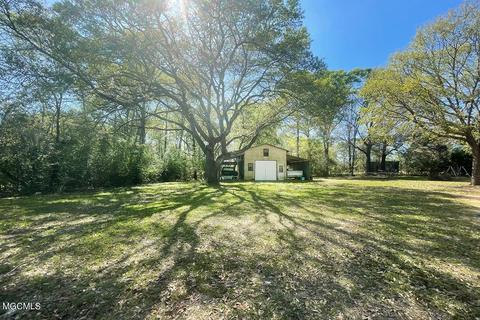 243 Anderson Subdivision Cir, Lucedale, MS 39452 photo 3