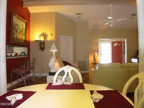 7828 Hilo Pl, Diamondhead, MS 39525 photo 11