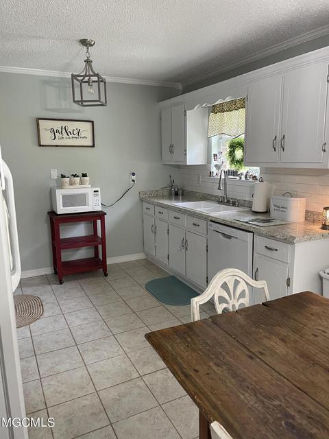 7401 Laetner Dr, Moss Point, MS 39562 photo 19