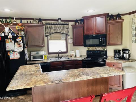 6080 Hans Rd, Moss Point, MS 39562 photo 8