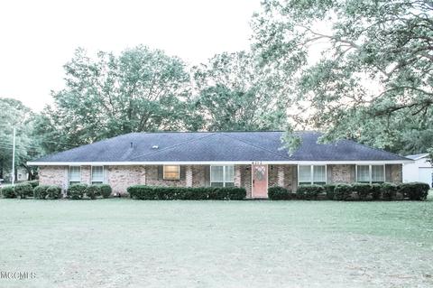 6232 Mccormack Rd, Moss Point, MS 39562 photo 1