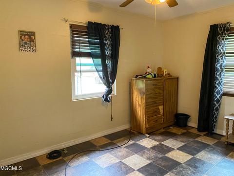 1056 K Town Rd, State Line, MS 39362 photo 7