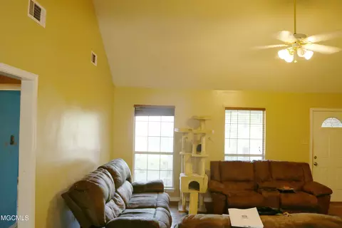 3316 Seagrape Dr, Gautier, MS 39553 photo 5