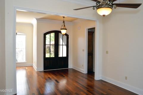806 Darius Dr, Biloxi, MS 39532 photo 9