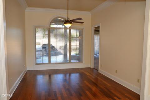 806 Darius Dr, Biloxi, MS 39532 photo 8