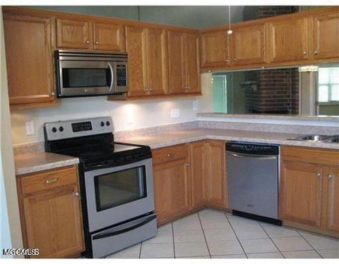 574 Alkii Ct, Diamondhead, MS 39525 photo 9
