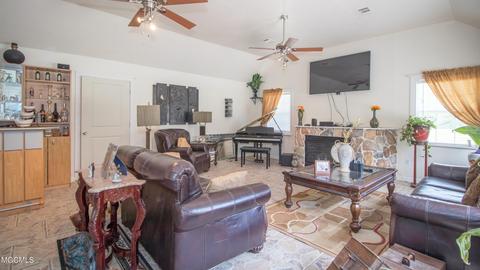 12997 Vogle Rd, Saucier, MS 39574 photo 4