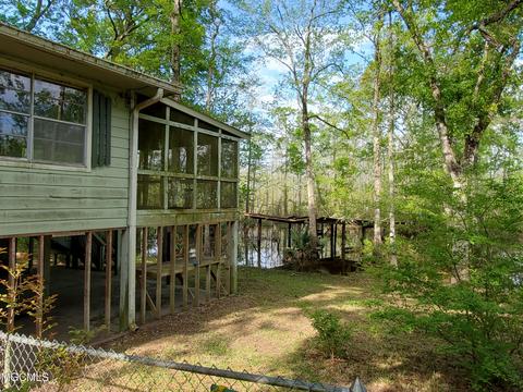 2913 Indiantown Rd, Moss Point, MS 39562 photo 11