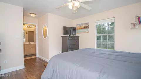 6409 Crescent Shore Dr, Biloxi, MS 39532 photo 11