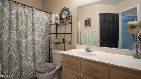 6409 Crescent Shore Dr, Biloxi, MS 39532 photo 14