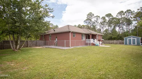 6409 Crescent Shore Dr, Biloxi, MS 39532 photo 18