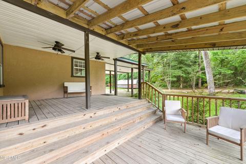 266 Lloyd Eubanks Rd, Lucedale, MS 39452 photo 5