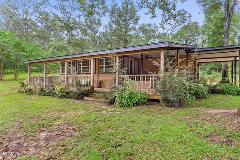 266 Lloyd Eubanks Rd, Lucedale, MS 39452 photo 1