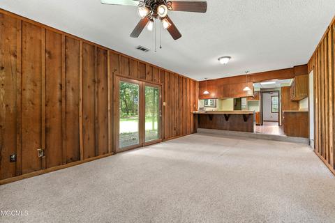 14804 Wolf Ridge Rd, Moss Point, MS 39562 photo 10
