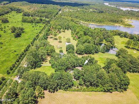14804 Wolf Ridge Rd, Moss Point, MS 39562 photo 29
