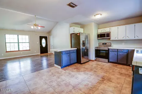 136 Smith Huff Dr, Lucedale, MS 39452 photo 10