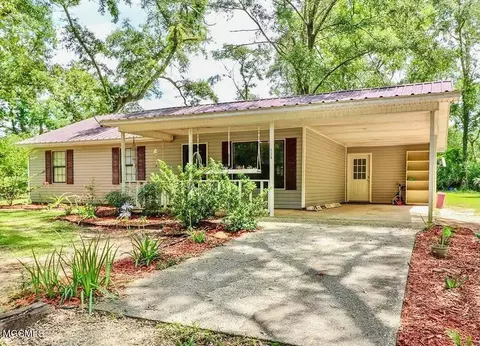 136 Smith Huff Dr, Lucedale, MS 39452 photo 1